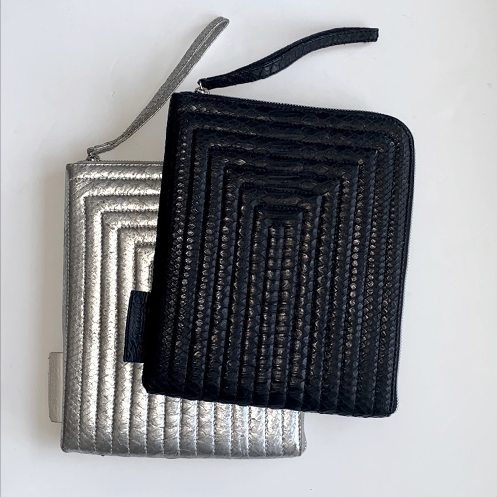 Bags/ Ipad Case From Python Design By Jzar - image 1